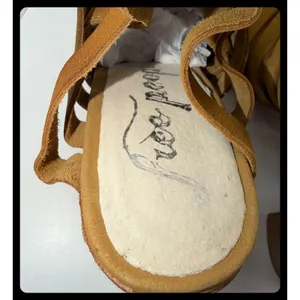 Free People Byron Brown Suede Strappy Mules Women 37 Tan Leather Block Heel Boho thumbnail 4