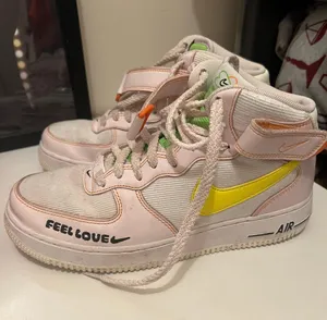 Nike Air Force 1 Mid 07 thumbnail 1