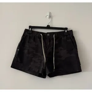 Vuori Ripstop Black Camo Drawstring Athletic Utility Outdoor Shorts Size S thumbnail 2