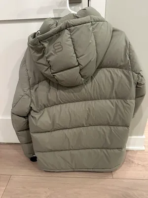 Aritzia The Super Puff thumbnail 4