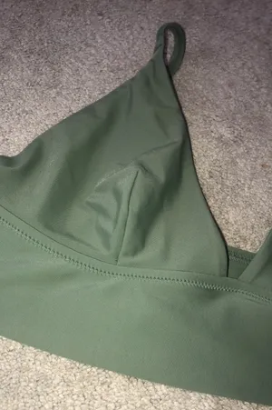 Aerie Triangle Bikini Top Green Medium thumbnail 2