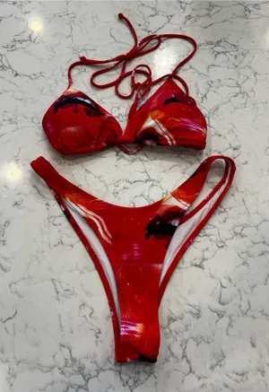 White Fox Swim Red Swirl‎ Pattern String Bikini Swimsuit Size Medium thumbnail 1
