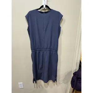 Albion Fit Going Places Dress Navy Athletic Waist Tie Pockets Size Medium thumbnail 3