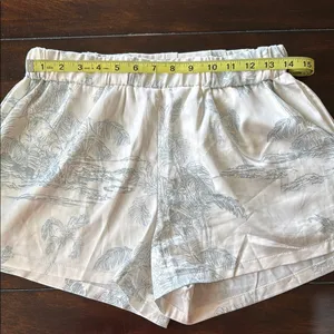 VINTAGE HAVANA White & Blue Tropical Print Stretch Waist Satin Shorts Size Small thumbnail 9