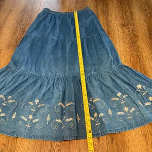 Passports Embroidered Denim Maxi Skirt XL Blue Cotton Tiered Boho Cottagecore thumbnail 3