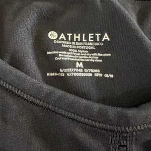 Athleta Foothill Tank top split back Black medium thumbnail 6