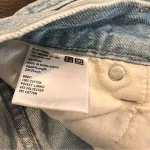 Uniqlo Women's Light Blue Flare Jeans thumbnail 4