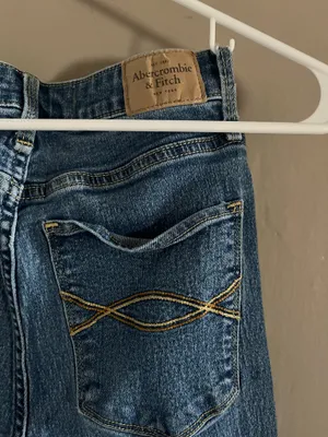 Abercrombie Skinny High-Rise Jeans thumbnail 5