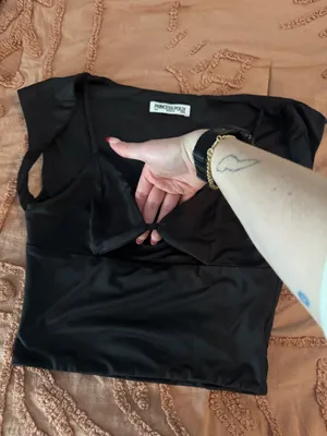 Princess Polly Black Top Crop thumbnail 2