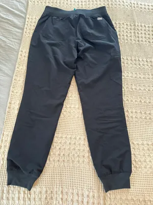 FIGS Jogger Scrub Pants thumbnail 3