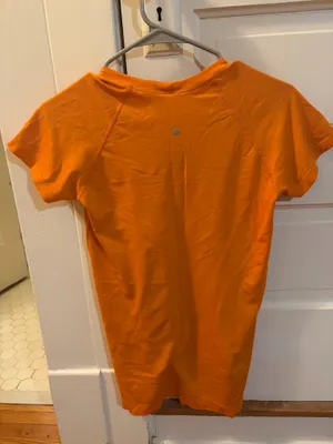 Lululemon Swiftly Short Sleeve in Orange thumbnail 3