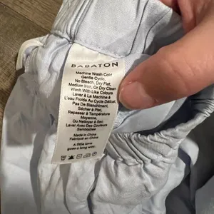 Babaton small blue‎ linen blend pants thumbnail 6