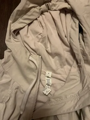 Lululemon Jacket thumbnail 4