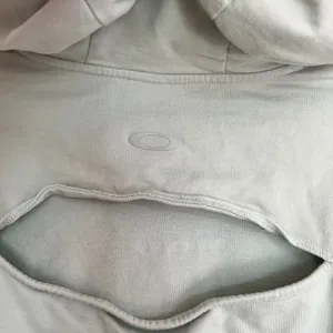 Oakley Womens Mint Green Cropped Hoodie Back Cutout Thumbholes XL Performance‎ thumbnail 10