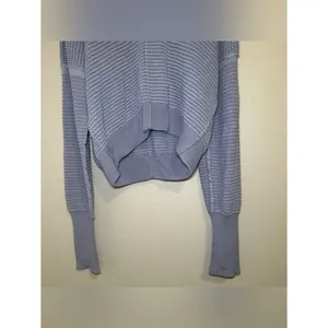 Free People Into You Purple Knit Pullover Oversized Sweater Women’s Size Medium thumbnail 4