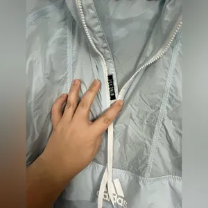Adidas Woman’s Cropped Wind.rdy Sheer Packable Windbreaker Lite Blue Size XS thumbnail 5