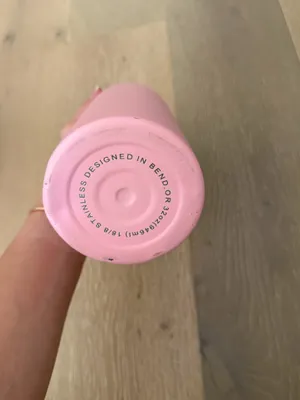 Pink hydro flask water bottle thumbnail 3