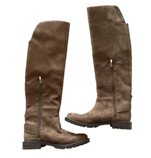 EUC G H BASS India Over the Knee Brown Faux Suede Flat Boots with Buckle Sz 5.5 thumbnail 9