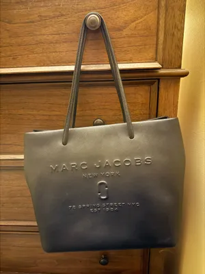 Marc Jacobs Black Leather Tote thumbnail 1
