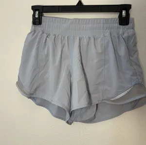 Lululemon shorts thumbnail 1