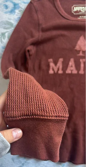 American Eagle Outfitters Long Sleeve Top Maine thumbnail 4