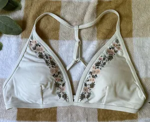 Abercrombie and Fitch White Bathing Suit Top thumbnail 1