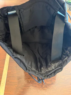 BEYOND YOGA Women's Black Convertible Gym Bag thumbnail 9