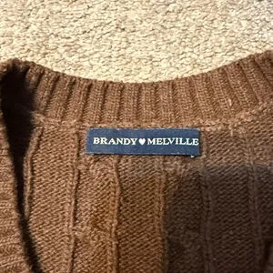 Brandy Melville Brown Wool Blend V Neck Cable Knit Vest thumbnail 2