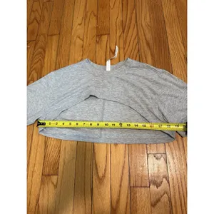 Lululemon All Yours Boyfriend Ultra Crop Heathered Core Light Grey Size 6 thumbnail 6