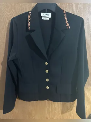 A Byer Vintage Blazer Black With Leopard Print Collar Gold Buttons Size Medium thumbnail 1
