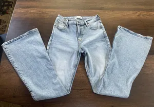 Abercrombie & Fitch The Flare jeans thumbnail 1