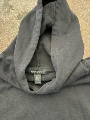 Beyond Yoga Cropped Black Hoodie thumbnail 4