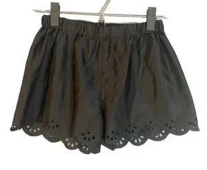 Kirra Black Scalloped Lace Trim Lightweight Casual Shorts Women Sz XS thumbnail 1