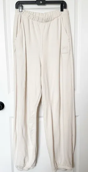 Free People Balloon Knit Joggers Size Large Ivory Lounge Athleisure Baggy thumbnail 1