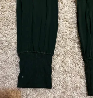Aerie Dark Green Joggers Size Medium thumbnail 3