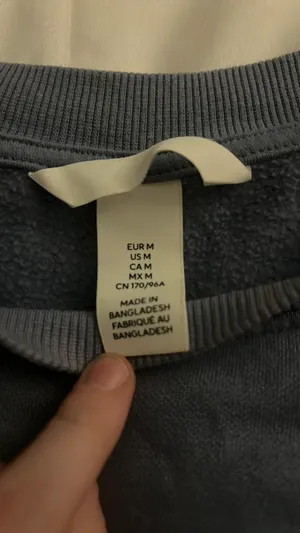 H&M blue sweatshirt thumbnail 3