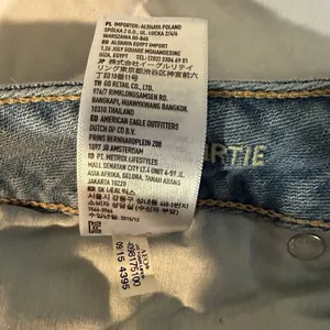 American Eagle Jean Shorts Size 4 Shortie thumbnail 10