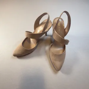 The Limited NWOT Trisha Slingback Pumps Beige Suede Patent 6.5 Heels Comfort thumbnail 9