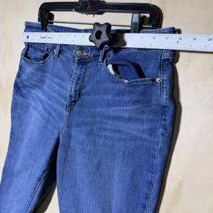 Signature by Levi Strauss Womens 16M 33x32 Mid Rise Bootcut Stretch Blue Jeans thumbnail 4