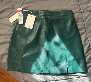 Aritzia Green Skirt Mini thumbnail 1