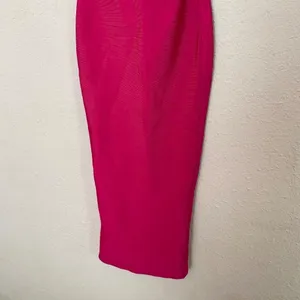 House of CB “Sasha” Hot Pink Midi Bandage Dress‎ NWOT size XS thumbnail 8