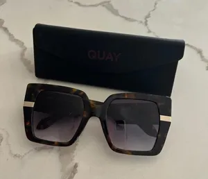 Quay Australia Women's Notorious Sunglasses new‎ thumbnail 1