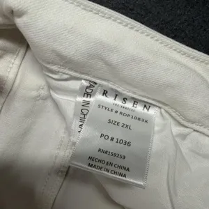 Risen Flare Jeans Womens 2XL Plus White High Rise Frayed Raw Hem Stretch Denim thumbnail 5