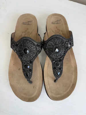 Dansko Pamela Women's Jeweled Thong Comfort Sandals Black Leather SZ EU 39 9 thumbnail 1