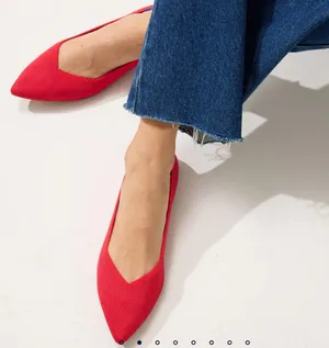 Rothy’s The Point Vibrant Red Pointed Toe Shoes Flats 8 Retired EUC thumbnail 1