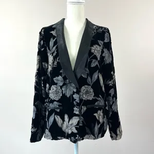 Sage The Label Headed Downtown Velvet Floral Blazer Size XS thumbnail 3