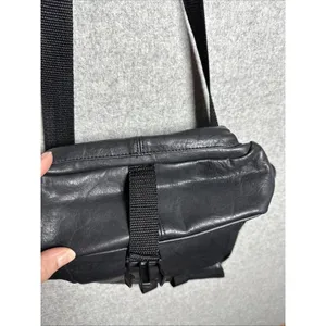 Vintage Totes‎ Shoulder Bag Purse Black 90s Pockets Zip Adjustable Travel 90s thumbnail 15