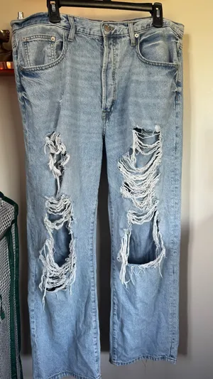 Aeropostale Low-Rise Jeans thumbnail 1