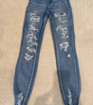American Eagle Next Level Stretch Distressed Skinny Jeans Light Wash Size 0 thumbnail 2
