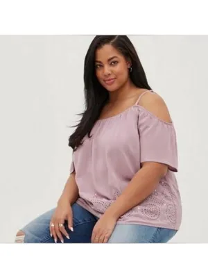 Torrid Women's Plus Size 5 Purple Eyelet Cold Shoulder Blouse thumbnail 2